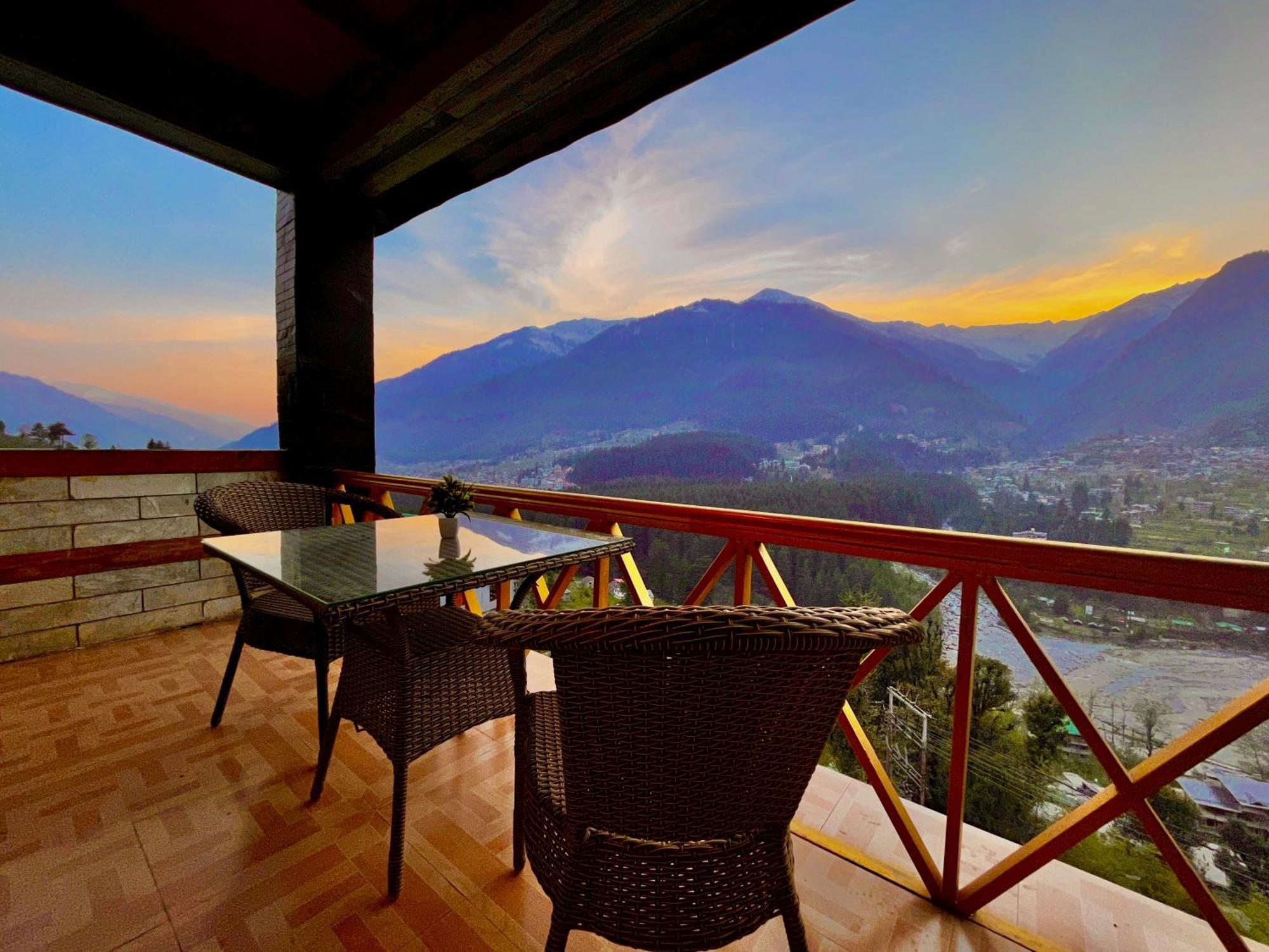 Naina Spring Resort, - Away From Hustle Hotel 4*