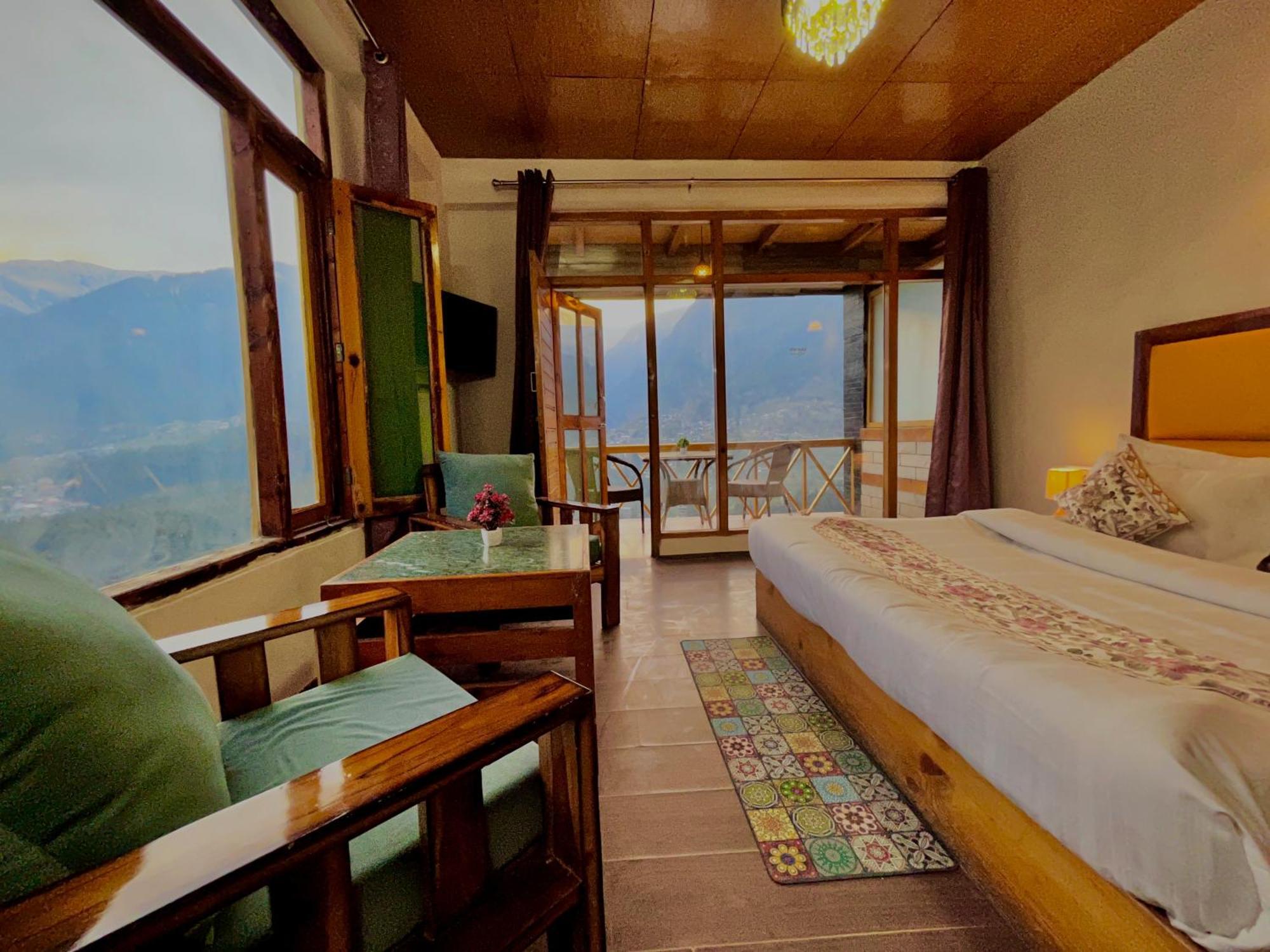 Hotel Naina Spring Resort, - Away From Hustle 4*
