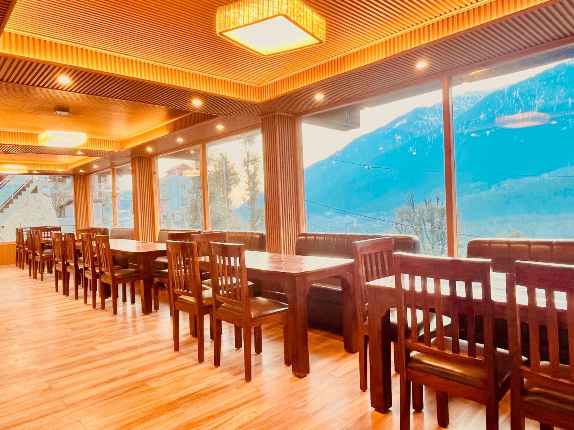 Naina Spring Resort, - Away From Hustle 4*